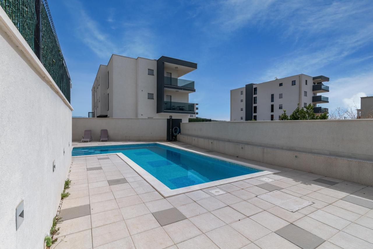 Apartman Lorena Trogir Eksteriør billede