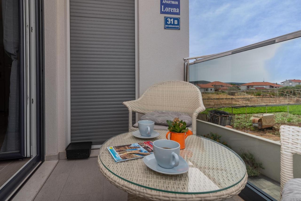 Apartman Lorena Trogir Eksteriør billede