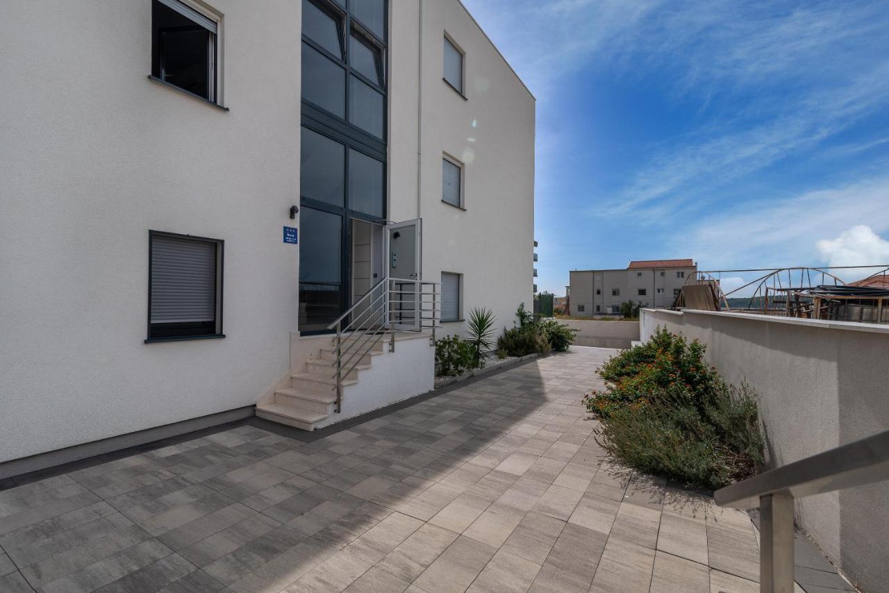 Apartman Lorena Trogir Eksteriør billede